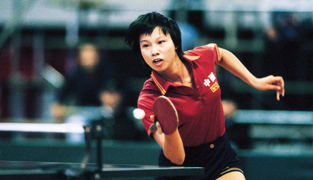 1987年 第39回世界選手権ニューデリー大会 女子団体優勝・女子ダブルス準優勝 / 李恵芬（中国）『スペクトル』使用