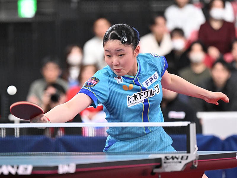 横井戦は苦しい展開が続いたが、最後は作戦と球威で上回って勝利した張本美和。3年連続で、早田との決勝に臨む